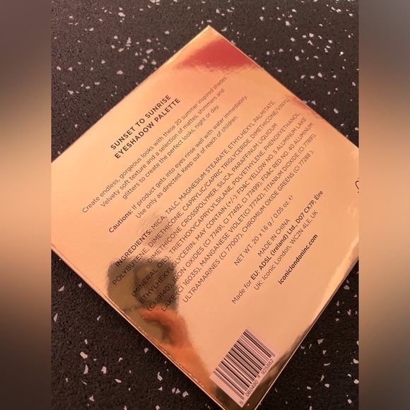 ICONIC LONDON - Sunset to Sunrise Eyeshadow Palette - Picture 8 of 11